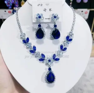 Costumes Jewelrys