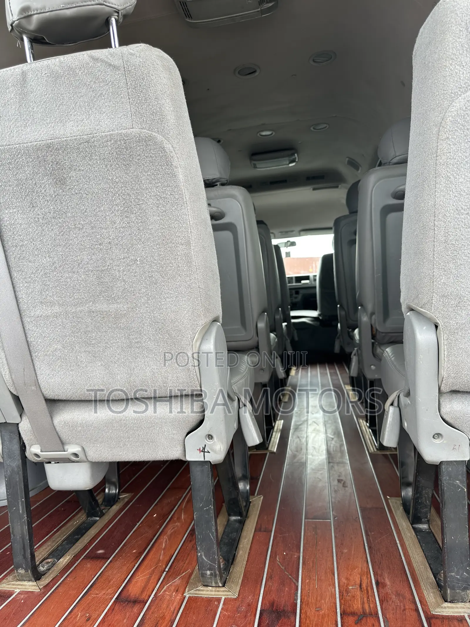Toyota HiAce 2015 White
