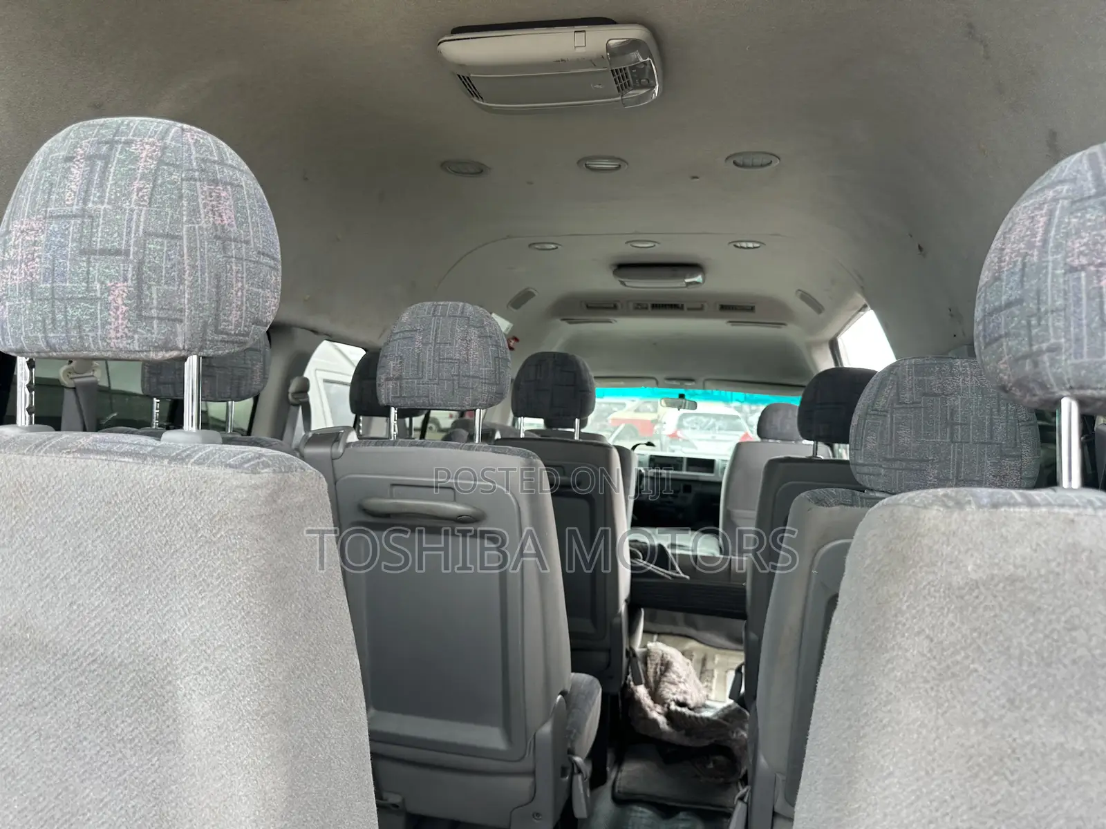 Toyota HiAce 2015 White