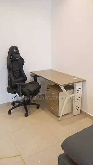 Furgle Chair With Office Desk