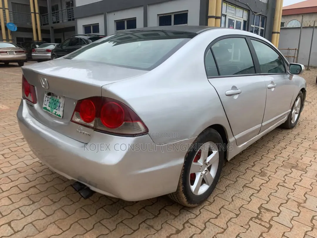 Honda Civic 2008 Silver