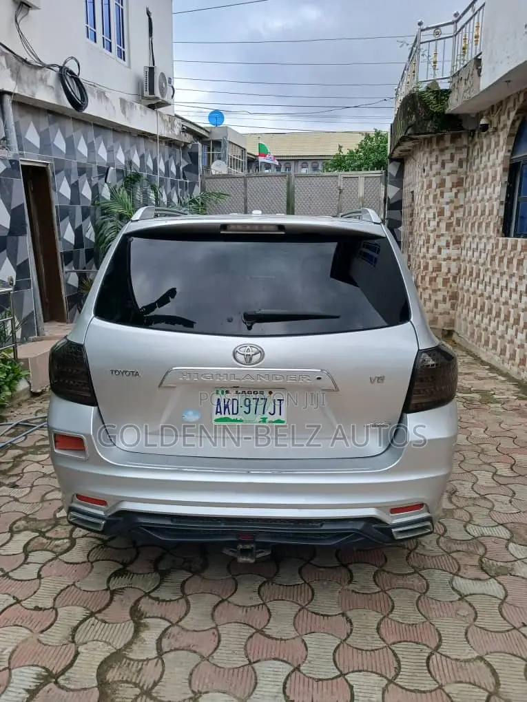 Toyota Highlander Limited 2009 Silver
