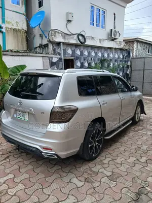 Toyota Highlander Limited 2009 Silver