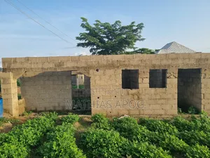 4bdrm House in Salon Iddo, Giri for sale