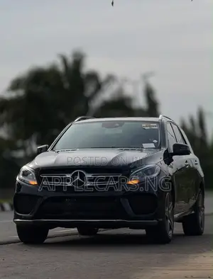 Mercedes-Benz GLE-Class GLE 400 4MATIC 2017 Black