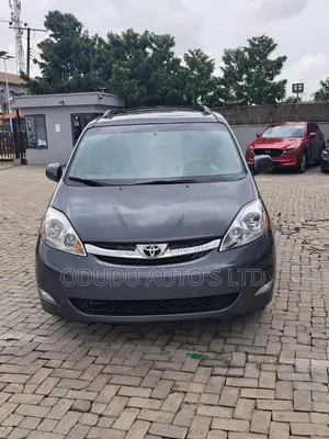 Toyota Sienna XLE Limited FWD 2009 Blue