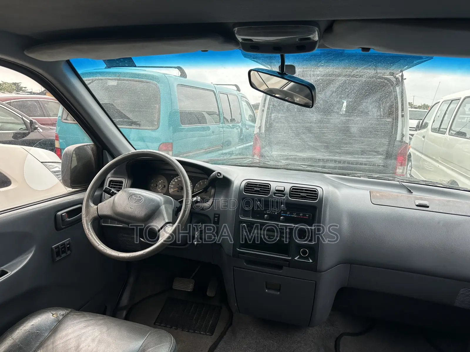 Toyota HiAce 2006 Blue