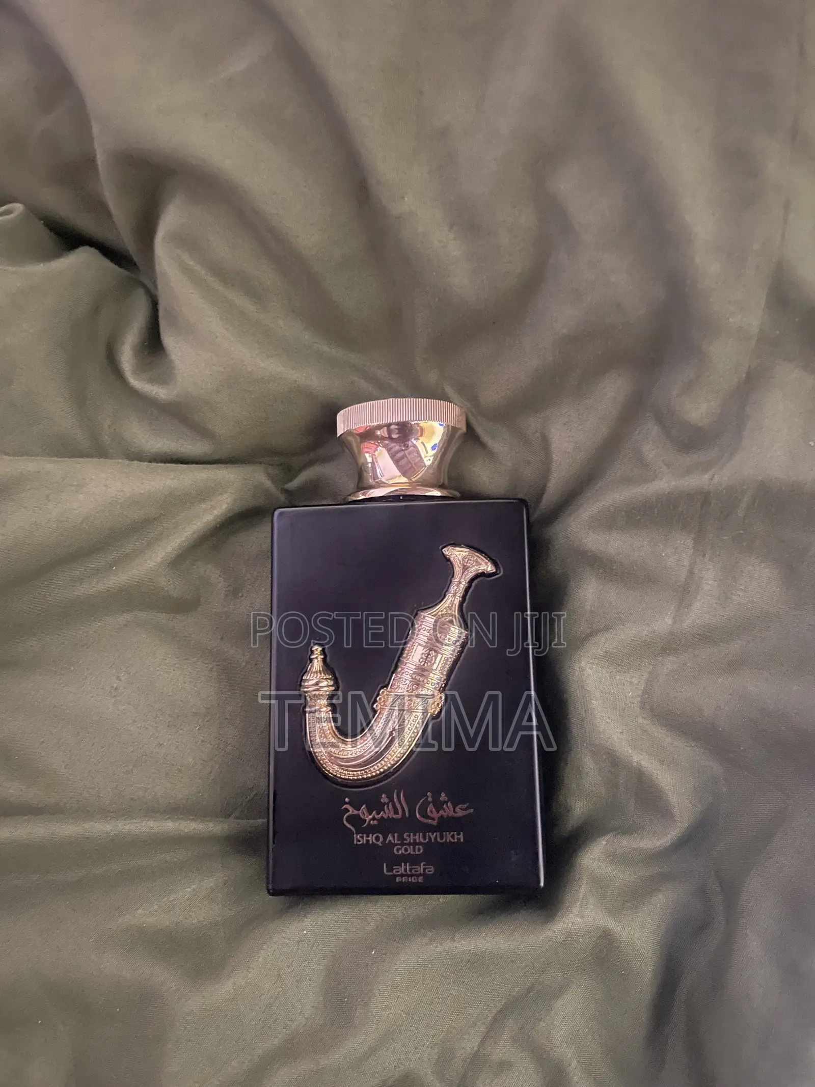 6 Empty Perfume Bottles for Decoration, Refill or Collection