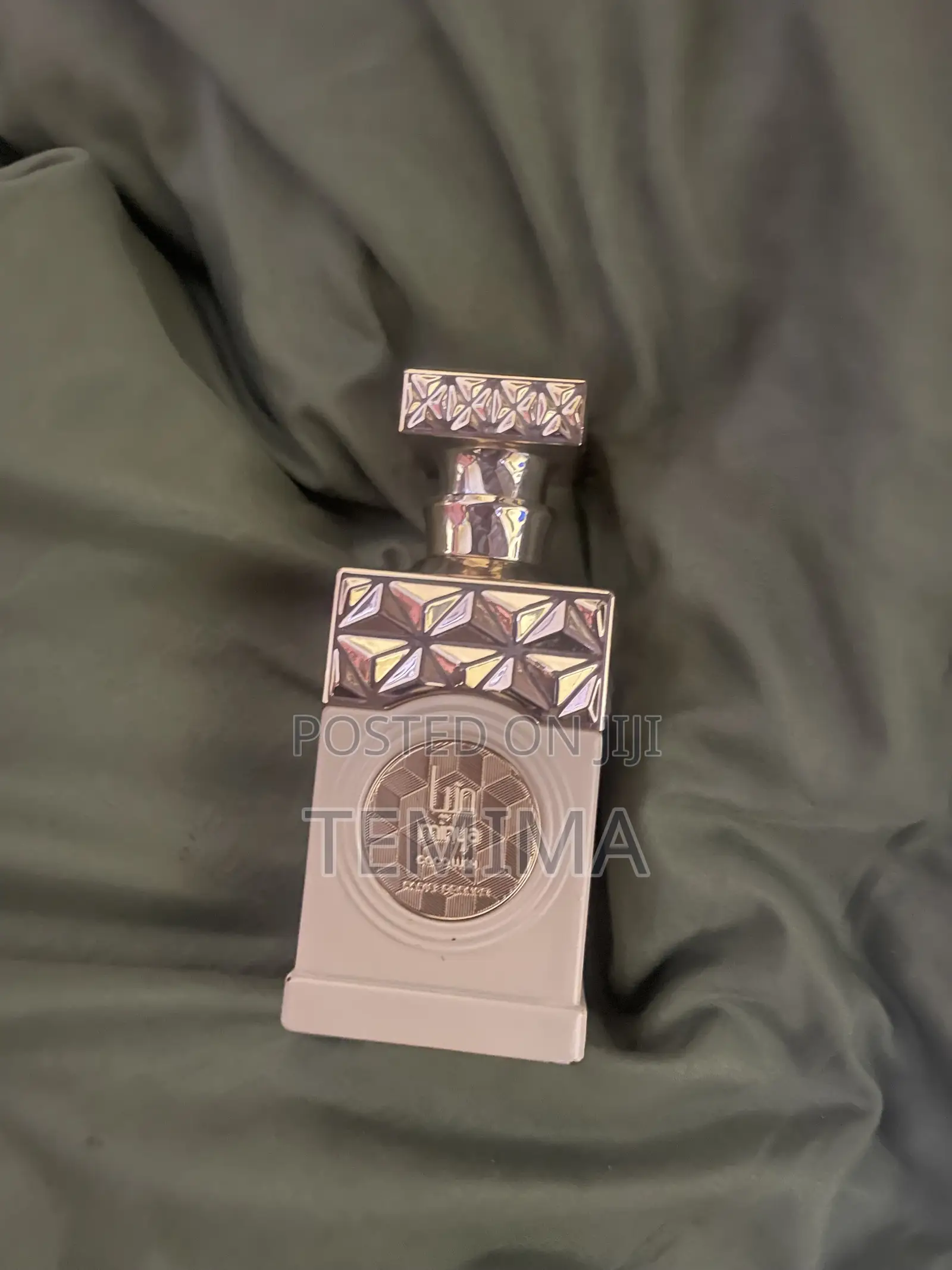 6 Empty Perfume Bottles for Decoration, Refill or Collection