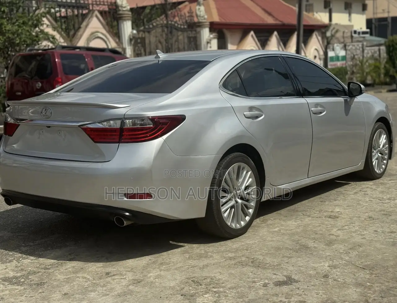 Lexus ES 2013 Silver