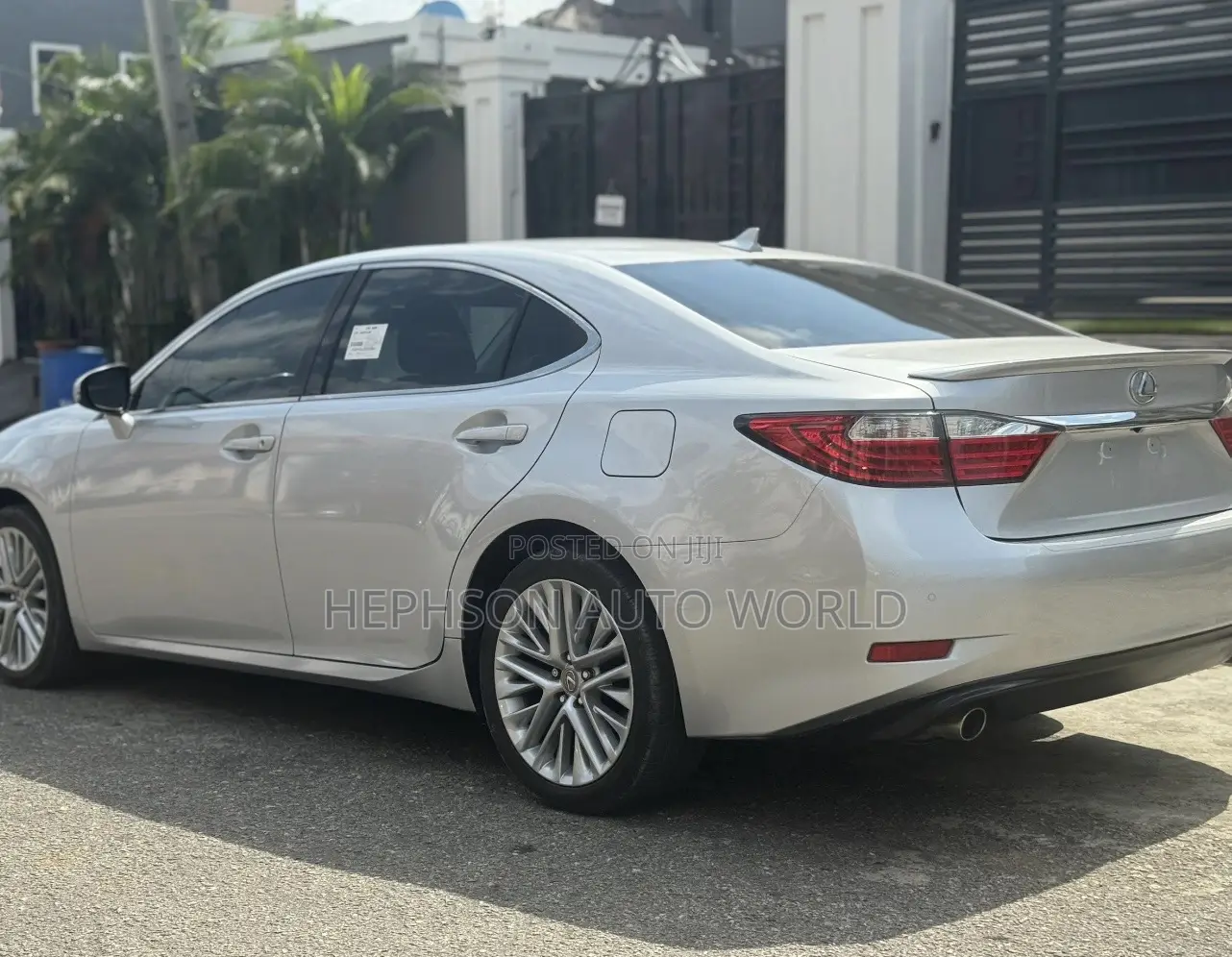 Lexus ES 2013 Silver