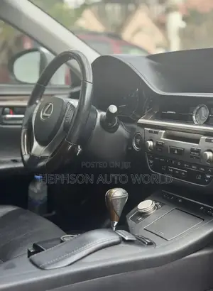 Lexus ES 2013 Silver