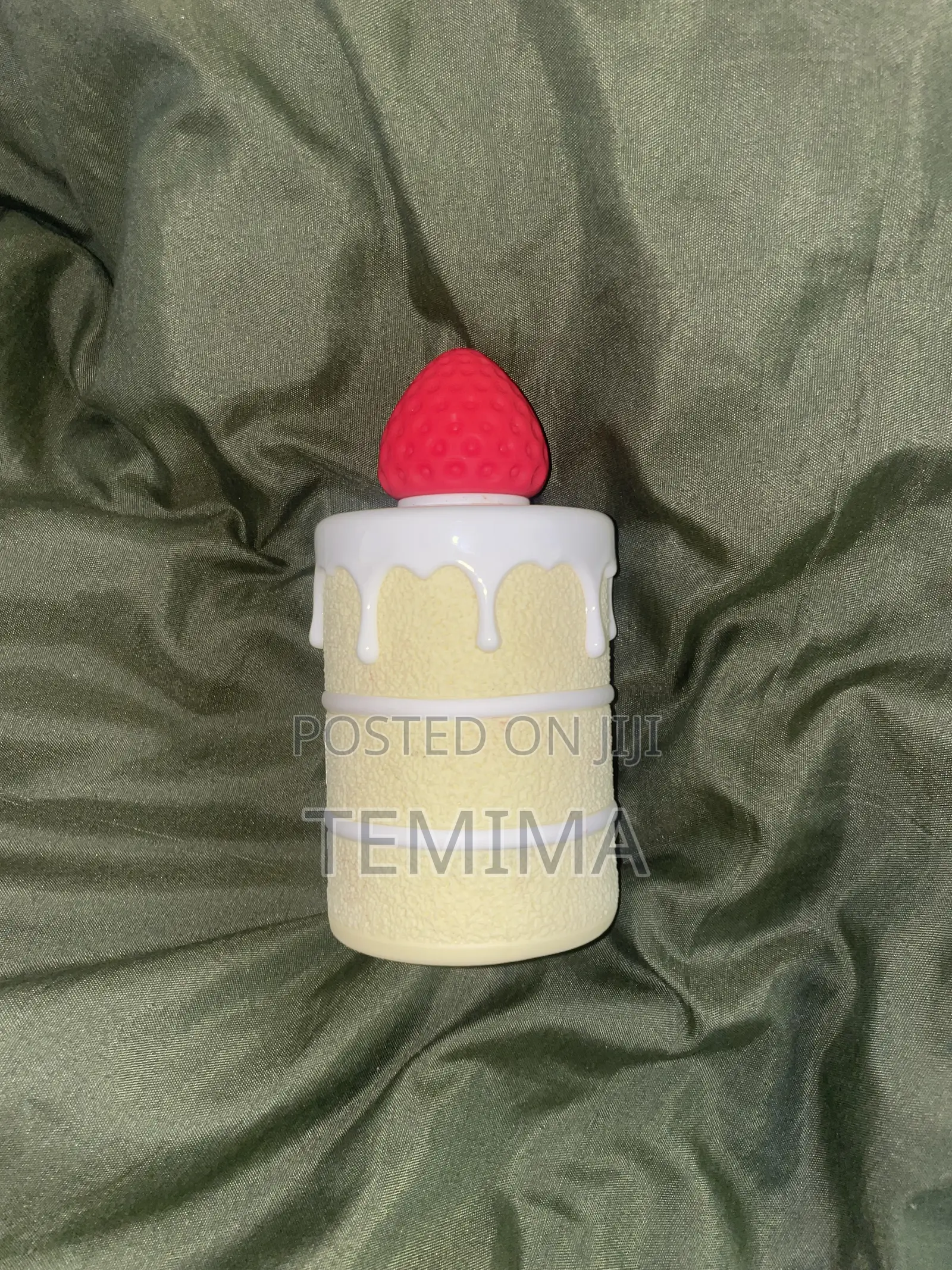 6 Empty Perfume Bottles for Decoration, Refill or Collection