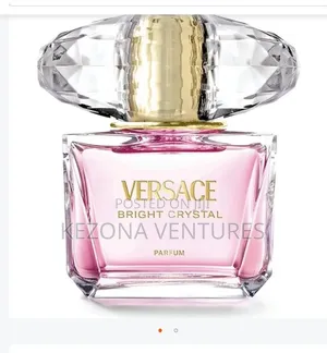 Versace Bright Crystal.