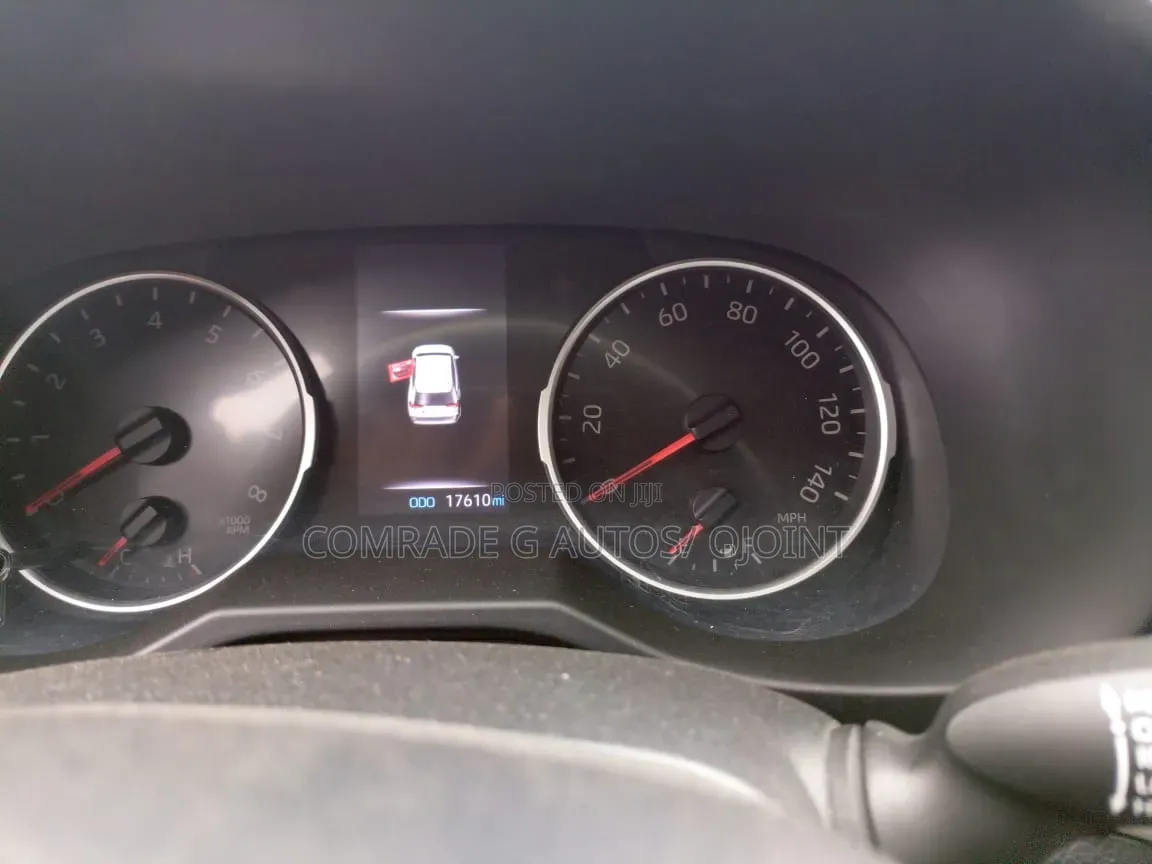 Toyota RAV4 XLE Premium AWD 2020 Red