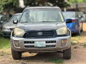 Toyota RAV4 Automatic 2002 Gray