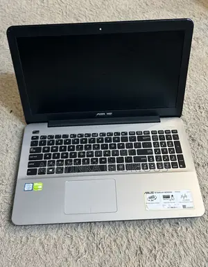 Laptop Asus X555LA 4GB Intel Core i5 HDD 1T
