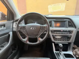 Hyundai Sonata Sport Sedan FWD (2.4L 4cyl 6A) 2016 Black