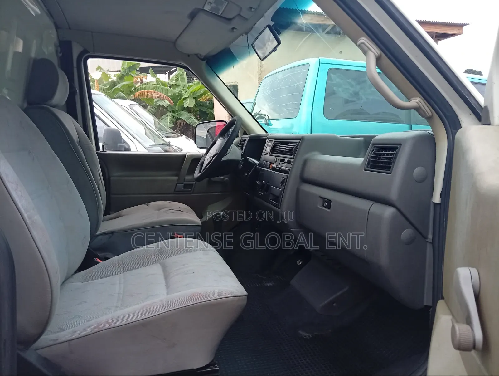 Volkswagen Transporter 2000 White