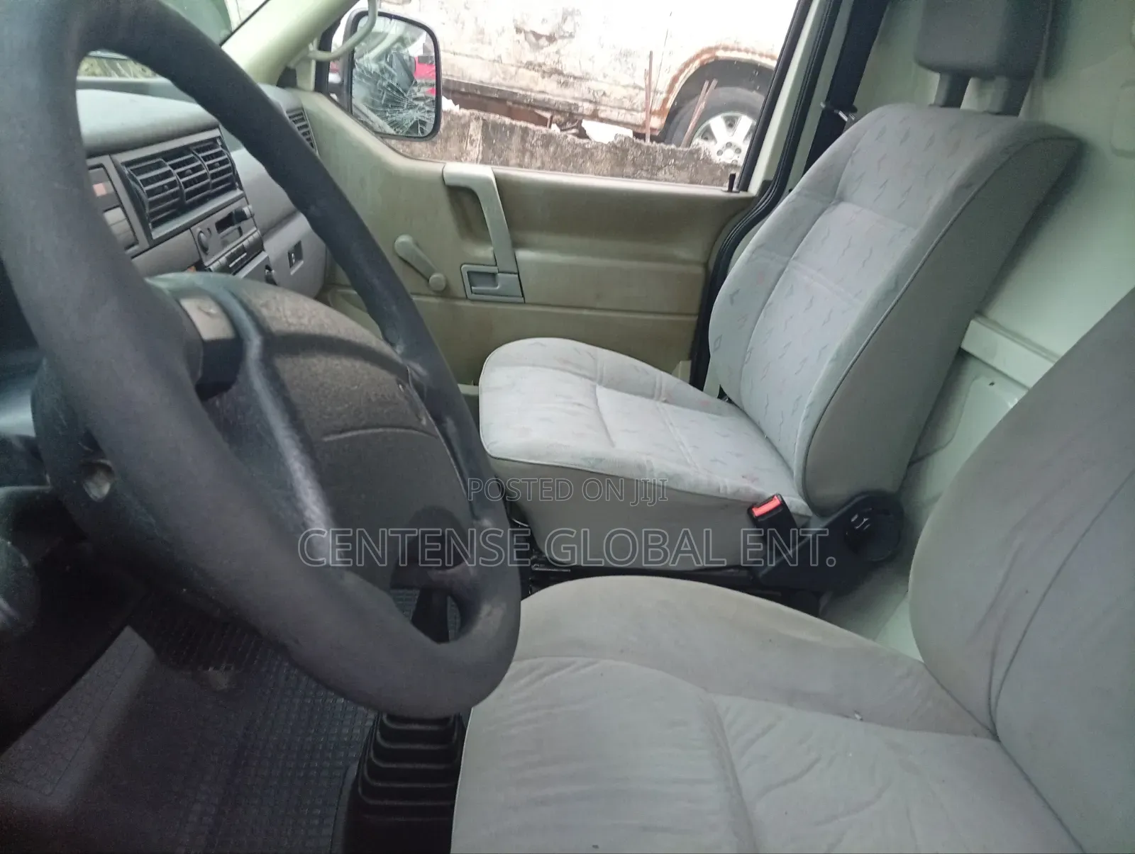 Volkswagen Transporter 2000 White