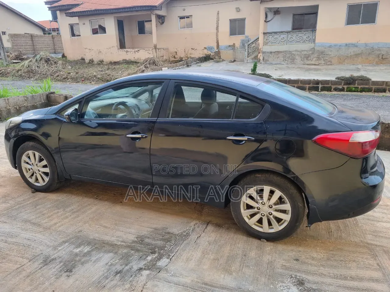 Kia Cerato 2013 Black