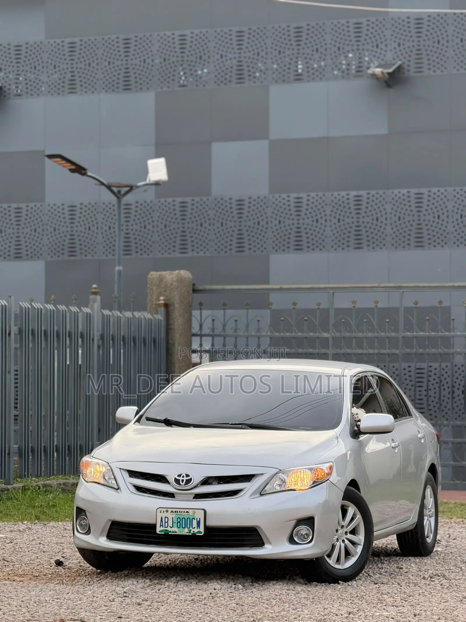 Toyota Corolla 2012 Silver