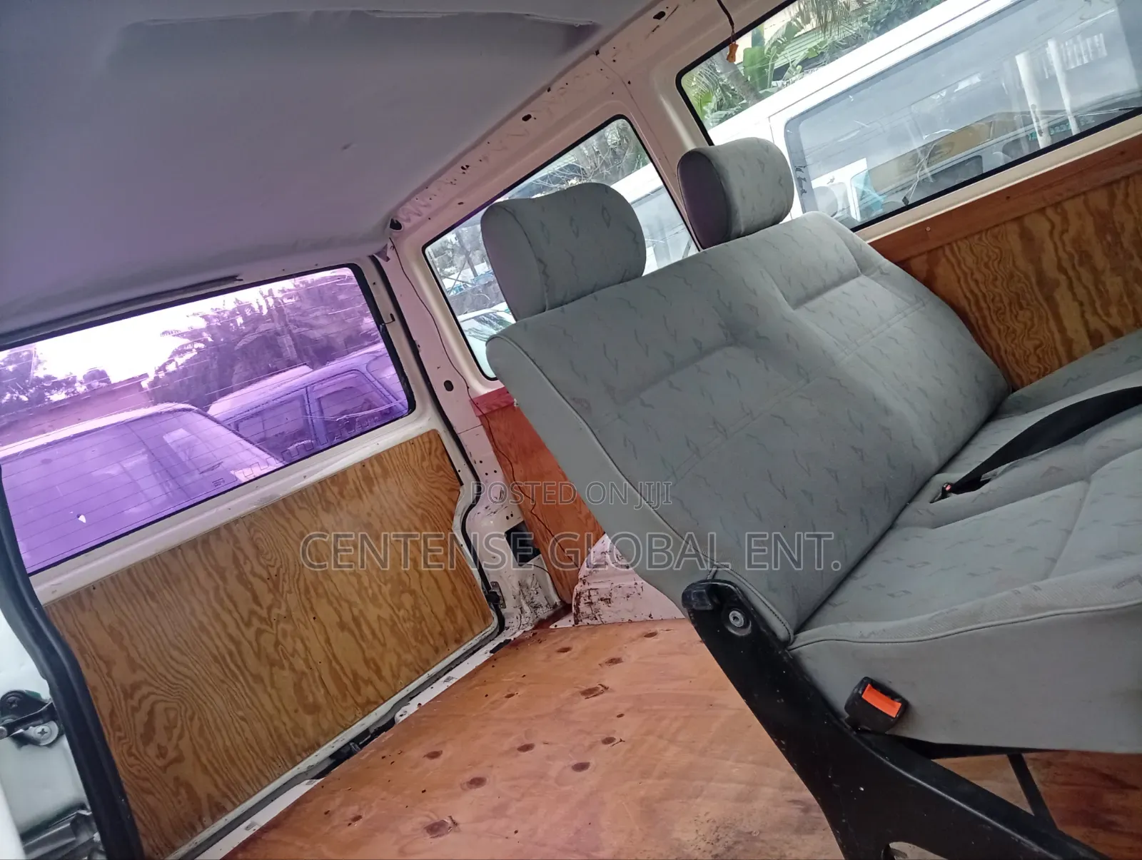 Volkswagen Transporter 2003 White