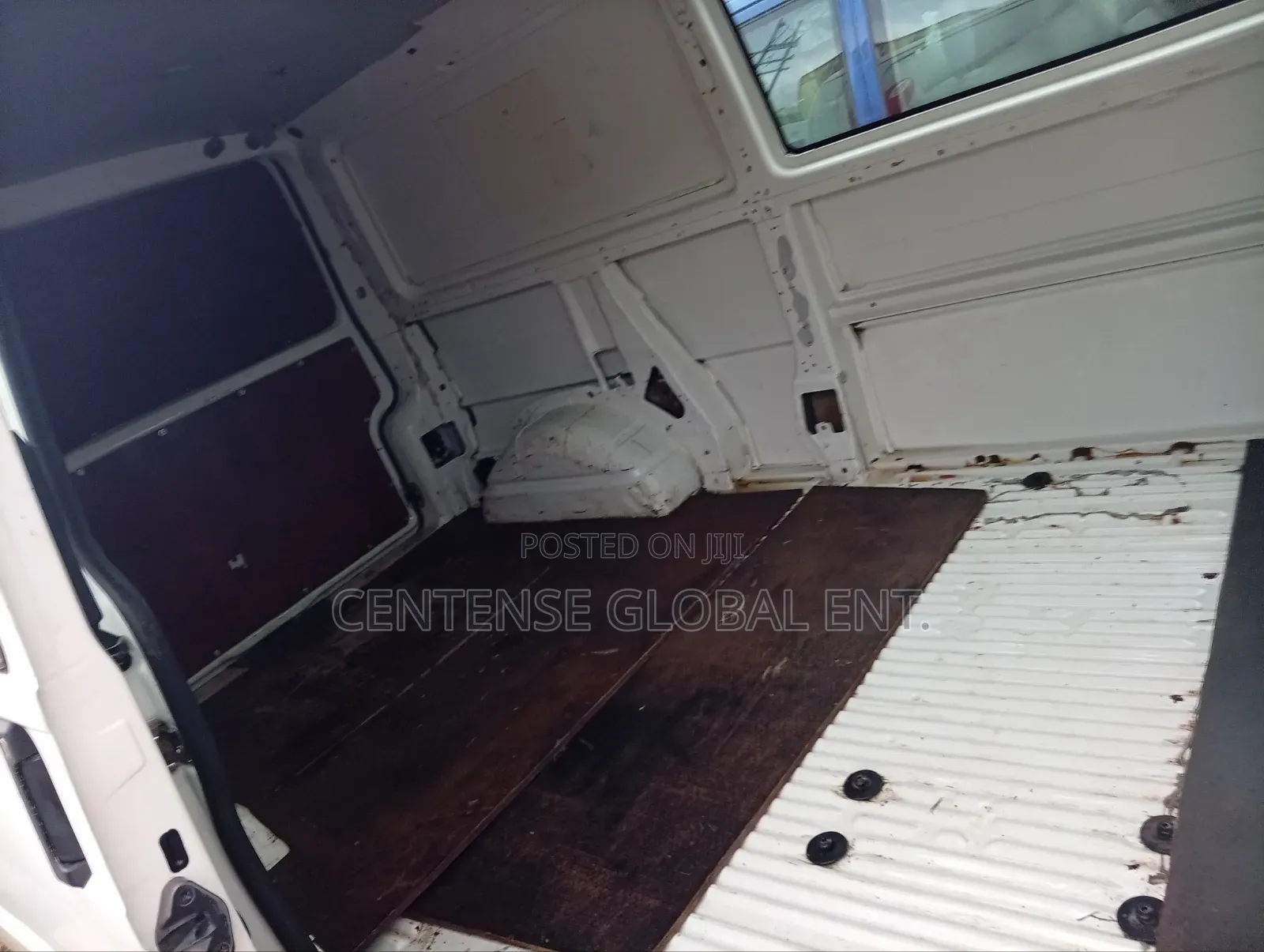 Volkswagen Transporter 2003 White