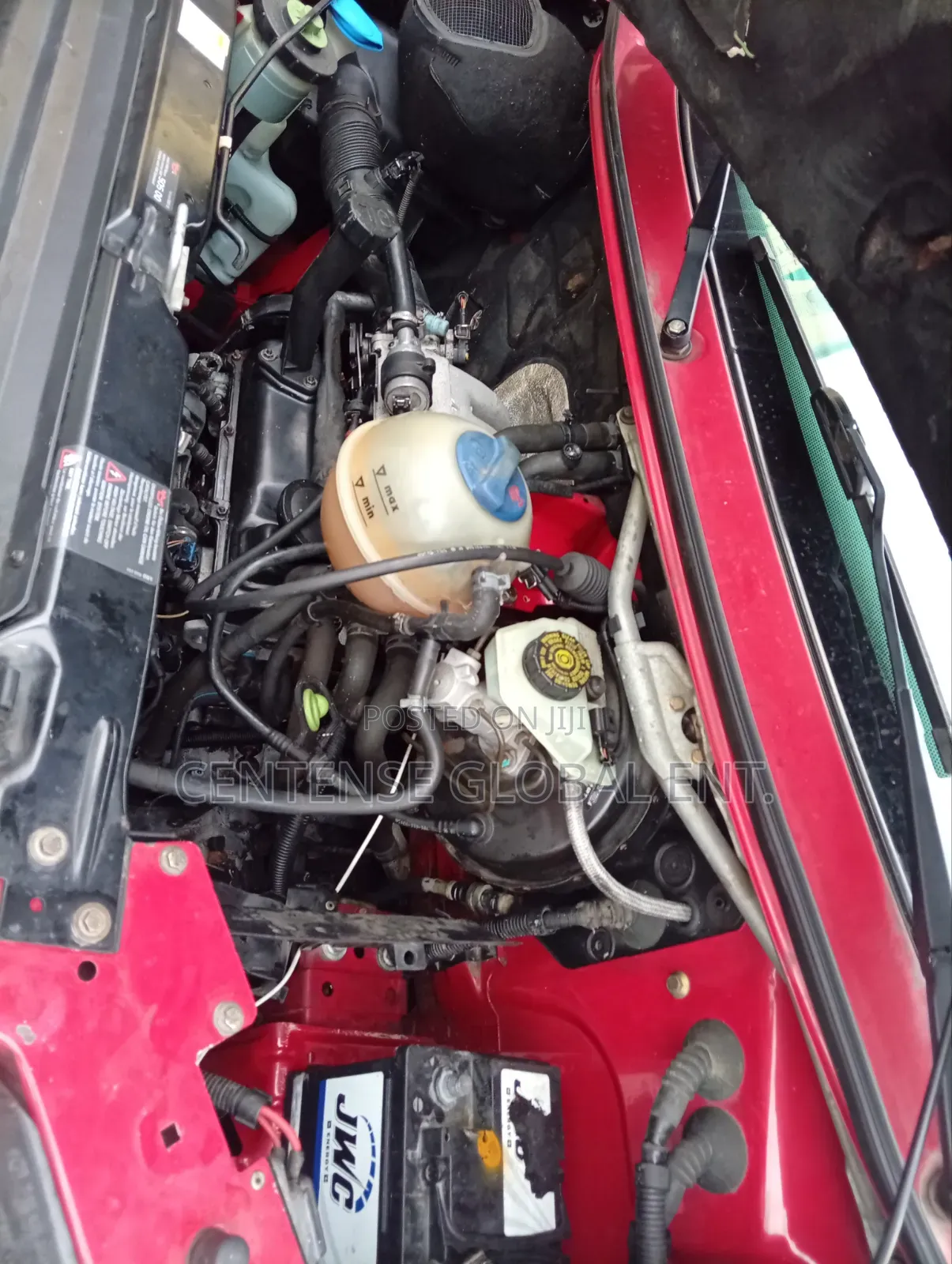 Volkswagen Transporter 2000 Red