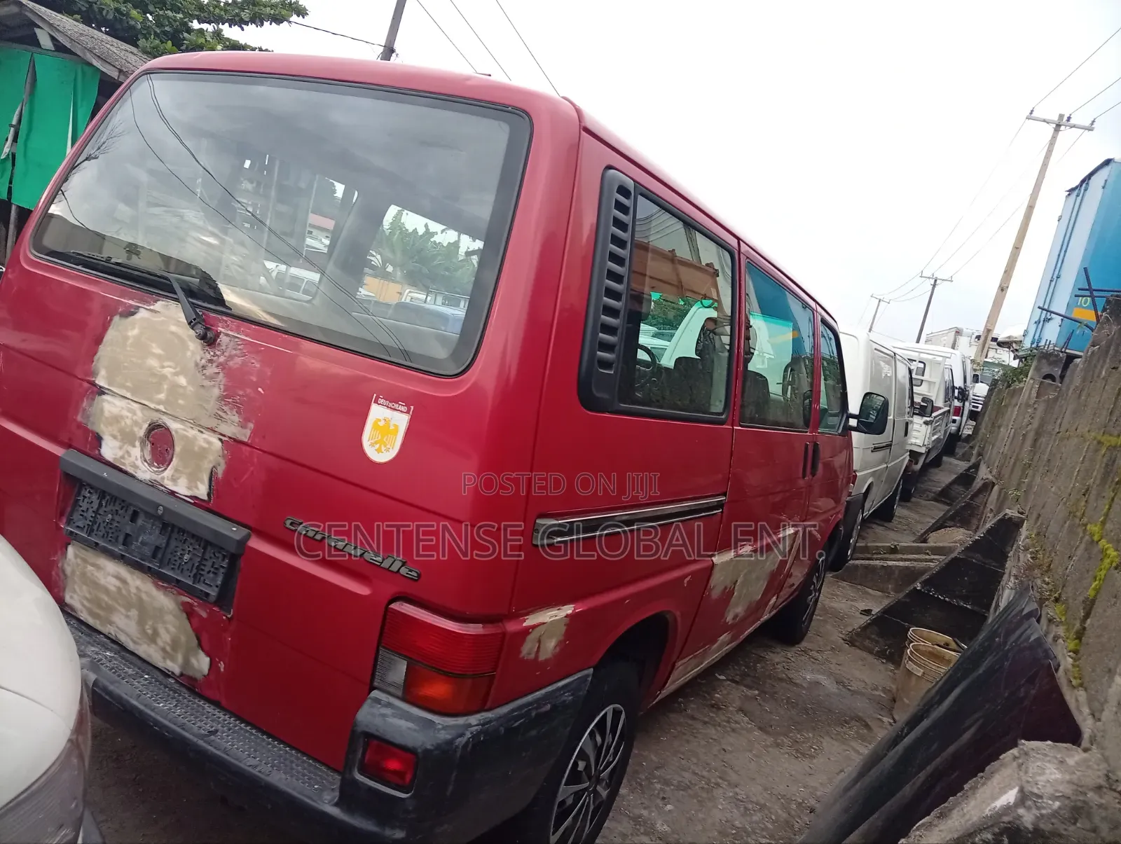 Volkswagen Transporter 2000 Red