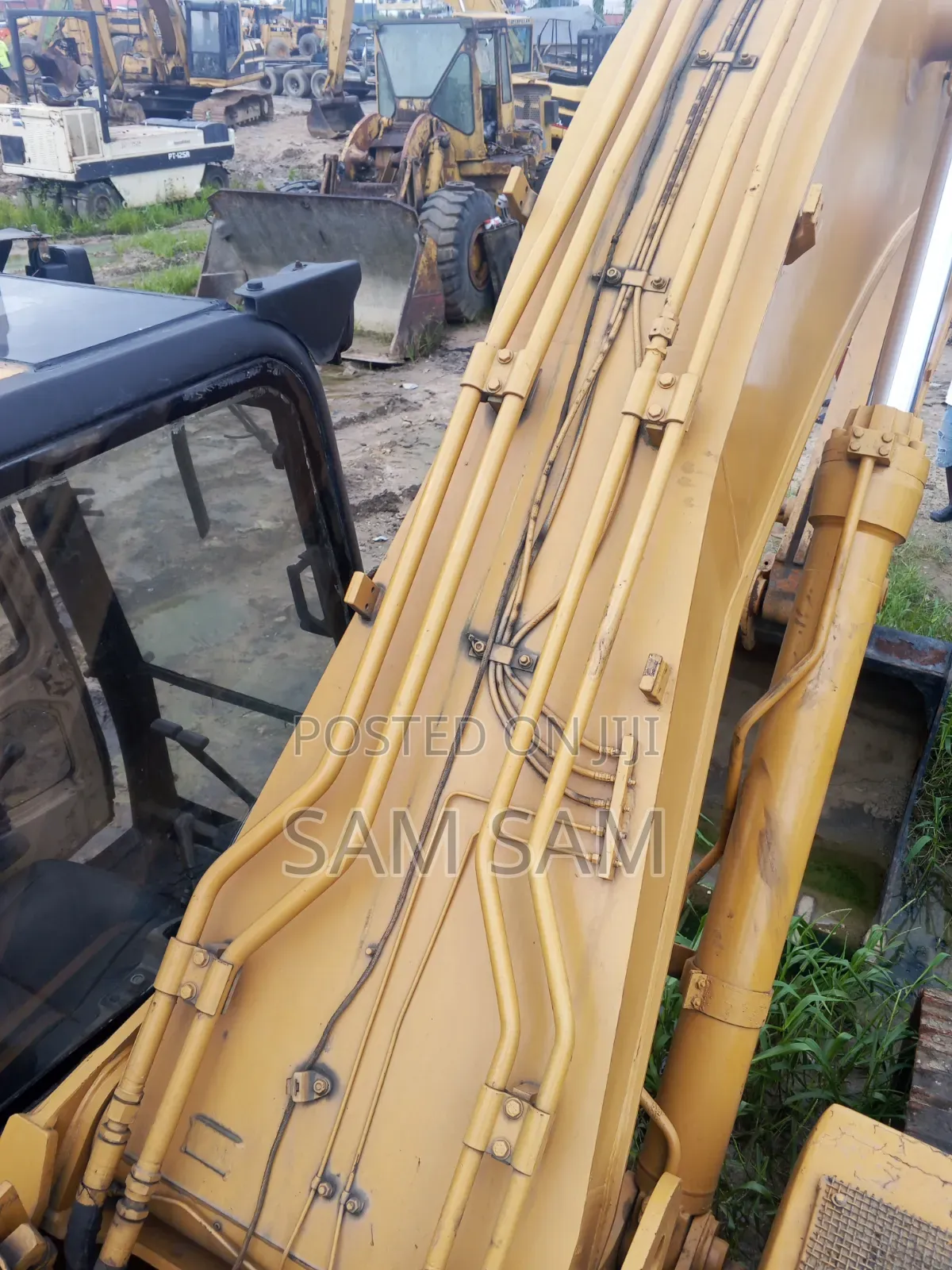 325bl Excavator