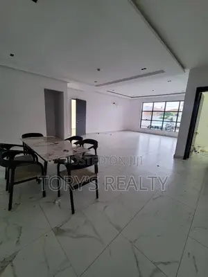 3bdrm Apartment in Lekki Expressway for rent