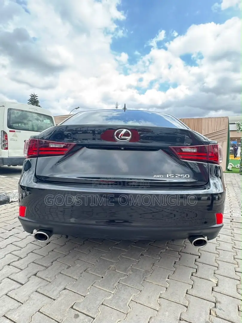 Lexus IS 2014 Black