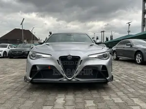 Alfa Romeo Giulia Quadrifoglio 2.9 V6 Bi-Turbo 2018 Silver