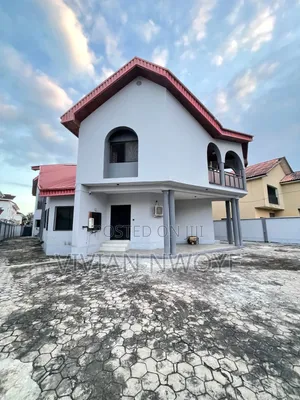 5bdrm Duplex in Crown Estate, Sangotedo for sale
