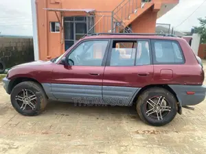 Toyota RAV4 Automatic 2002 Burgundy