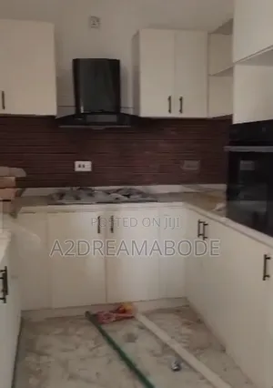 4bdrm Duplex in Gbagada, Phase 2 for rent
