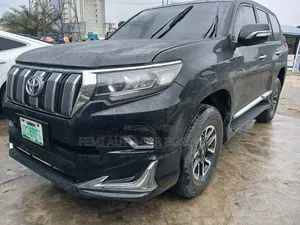 Toyota Land Cruiser Prado 2014 Black
