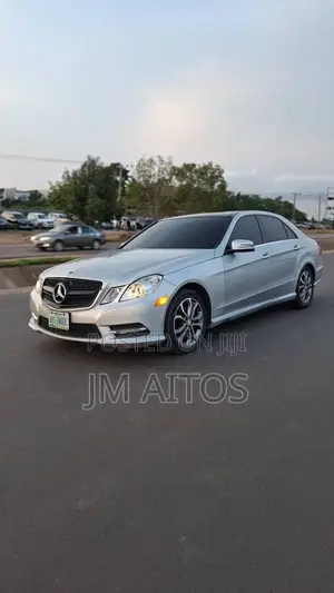 Mercedes-Benz E350 Base 4Matic Sedan AWD (3.5L 6cyl 7A) 2010 Silver