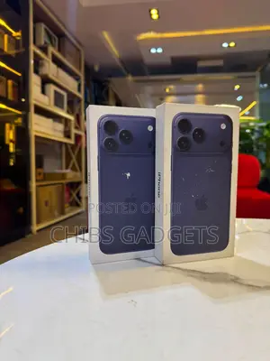 New Apple iPhone 17 Pro Max 256 GB Blue