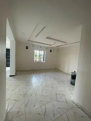 4bdrm Duplex in Shelter Afrique for rent