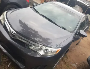Toyota Camry 2012 Gray