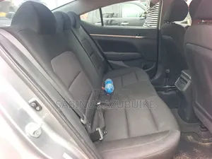 Hyundai Elantra 2019 Gray