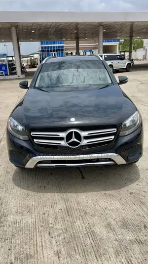 Mercedes-Benz GLC-Class 2017 Black