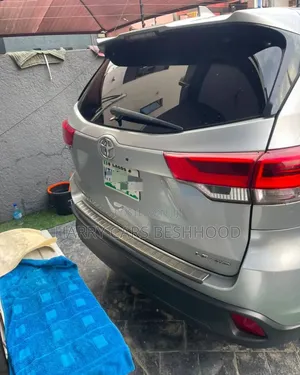 Toyota Highlander 2017 Gray
