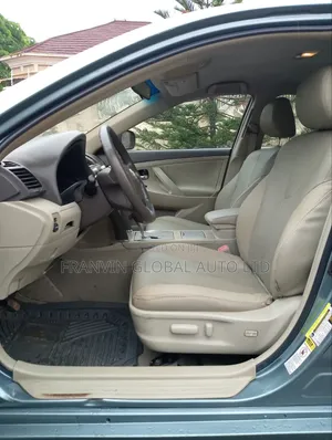 Toyota Camry LE 4dr Sedan (2.5L 4cyl 6AM) 2010 Green