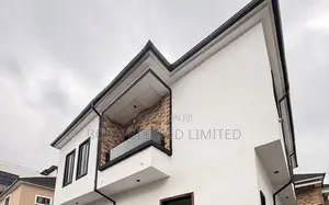 4bdrm Duplex in Agungi for sale