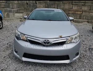 Toyota Camry 2012 Silver