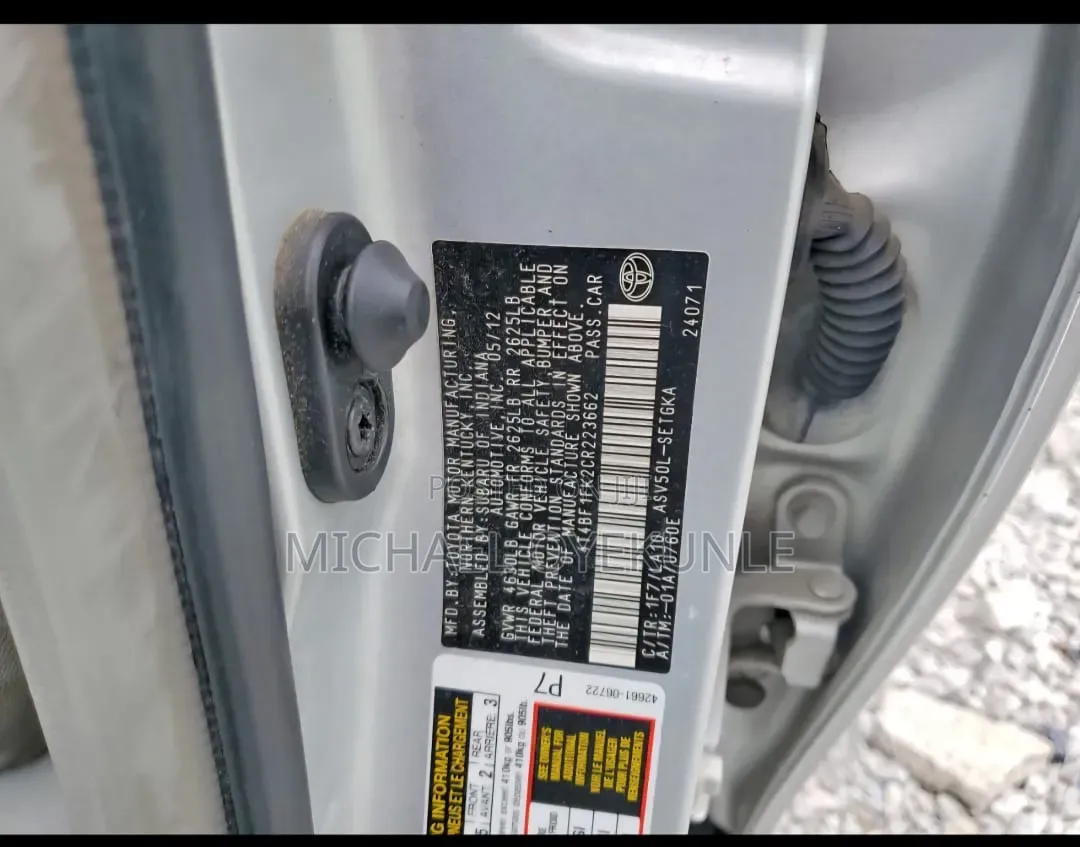 Toyota Camry 2012 Silver