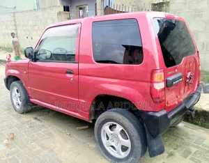 Mitsubishi Pajero 2005 Red
